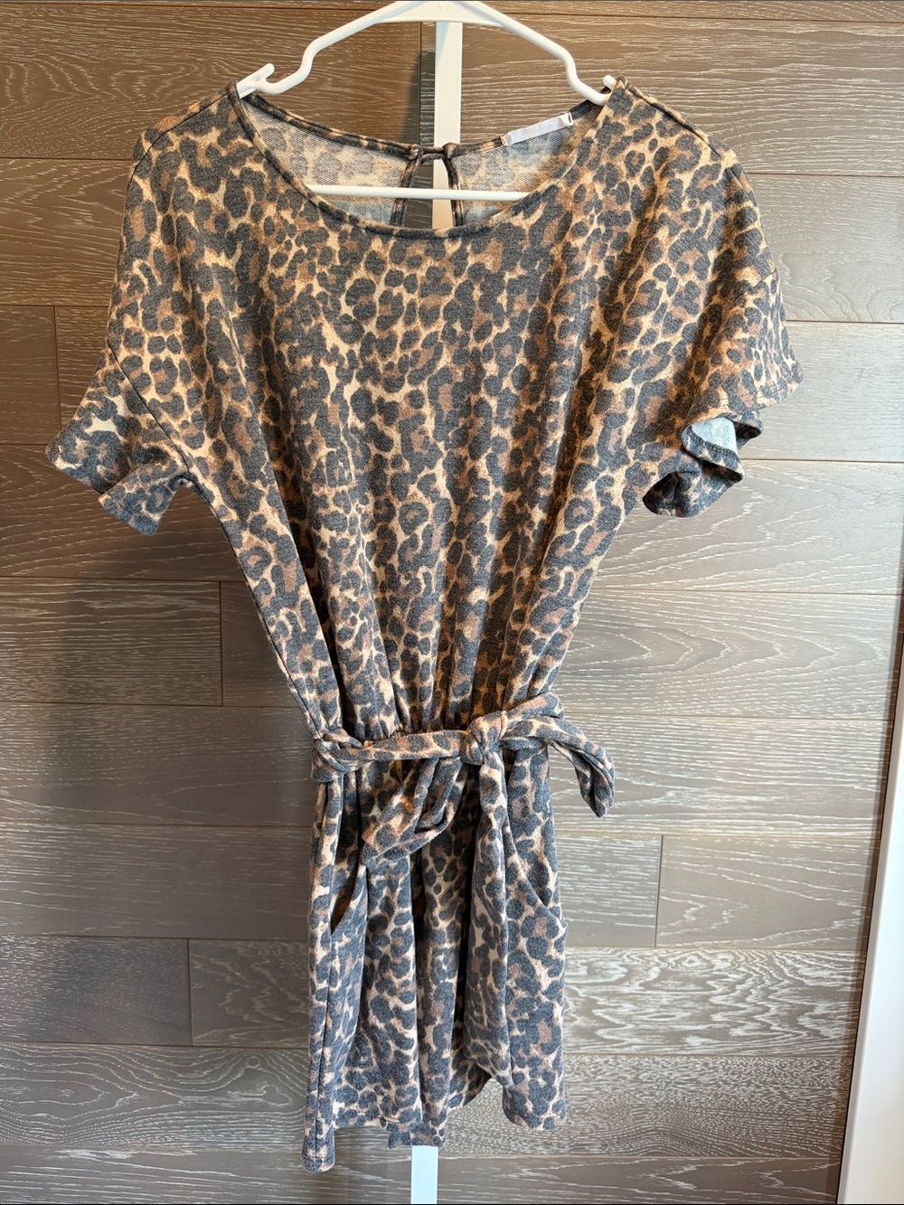 Leopard Print Belted Short Sleeve Romper